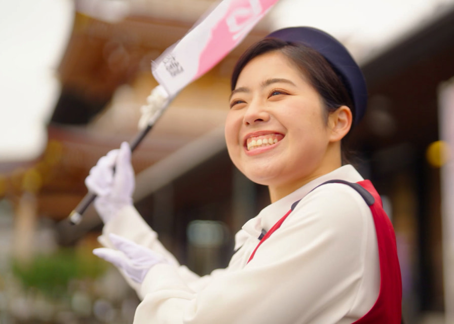 「企業の想い」篇 フルバージョンの一部の画像。