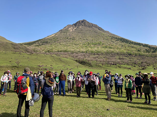 皆で一緒に山頂を目指しましょう！